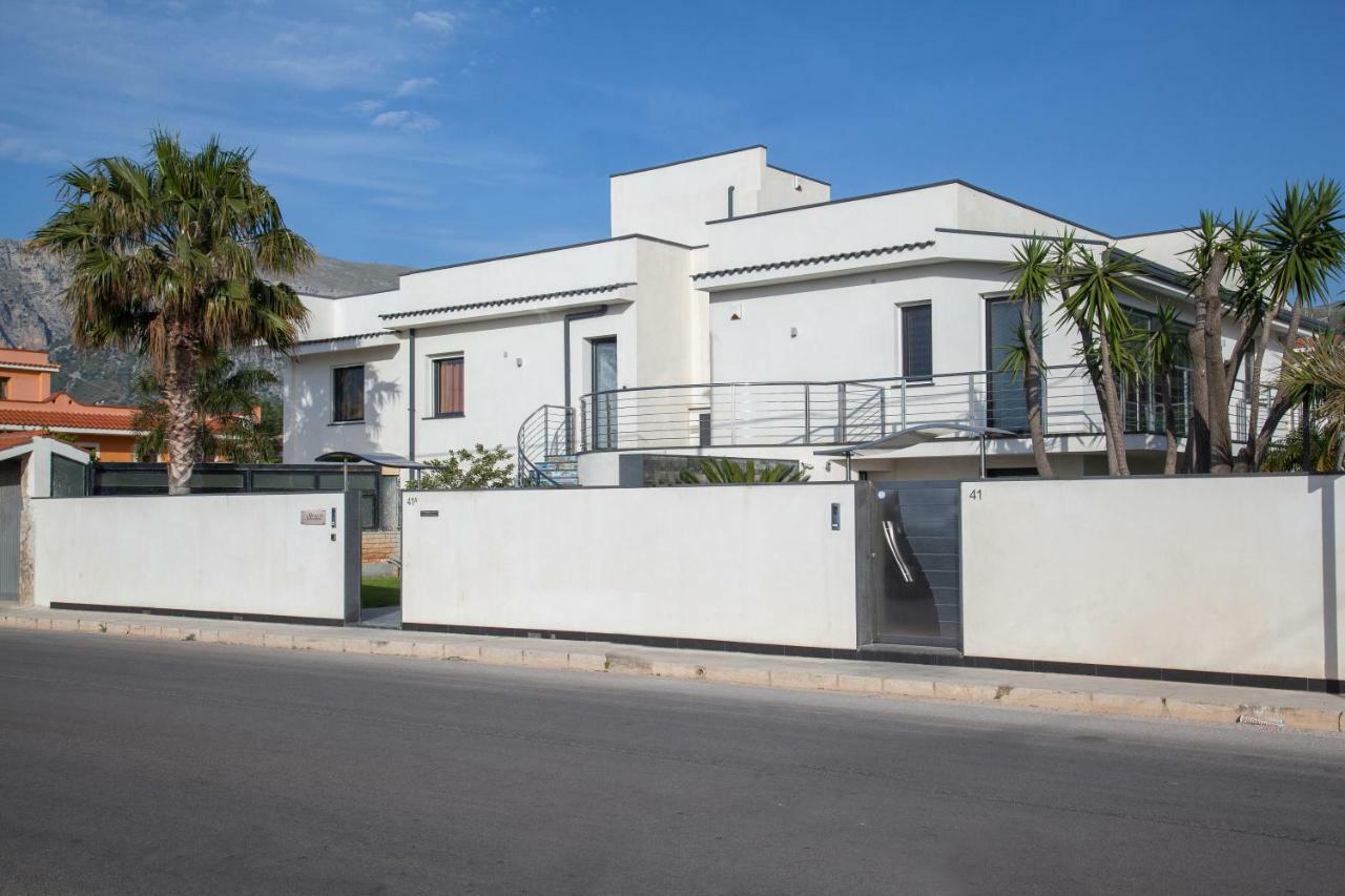 Tra Le Braccia Di Morfeo Bed and Breakfast Terrasini Exteriör bild